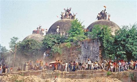 Babri Masjid built on Ram Janmabhoomi after 1717 CE - History