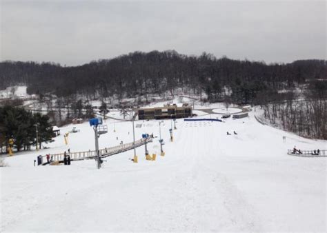 Snowtubing: A Frosty Good Time | The Allegheny Front