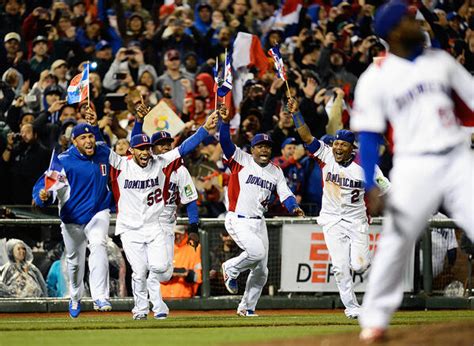 MLB on Twitter: "Campeones! #WBC http://t.co/Du19ch88Zp"