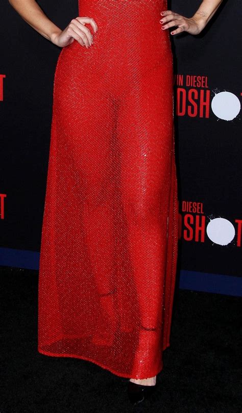 Eiza Gonzalez Stuns In A Red Dress At The Bloodshot Premiere In LA (68 Photos) | PinayFlixx Mega ...