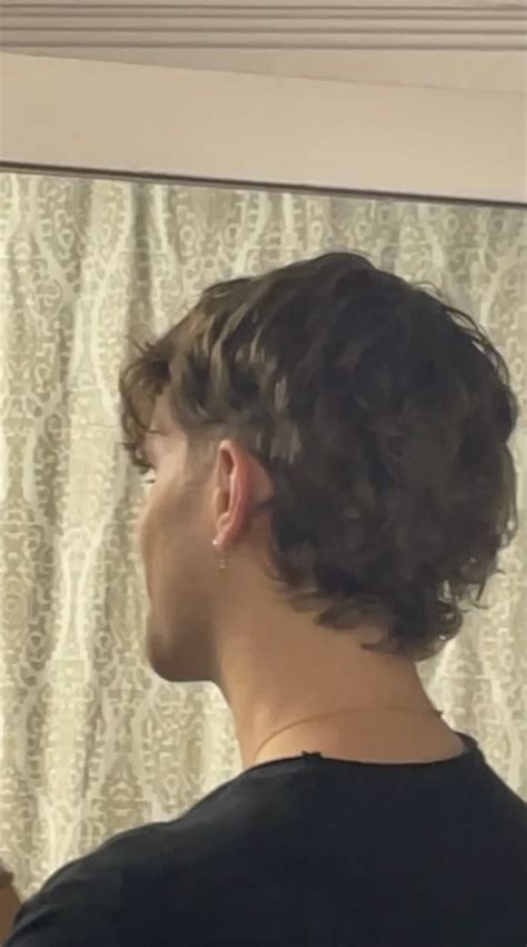 Jay Jo Mullet | Wavy hair men, Long curly hair men, Mens hairstyles thick hair