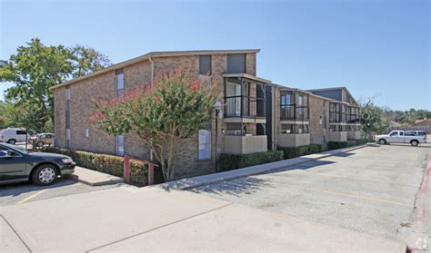 Oakwood Apartments Rentals - Arlington, TX | Apartments.com