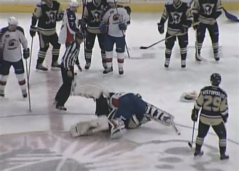 AHL Hockey Goalie Fight At Center Ice | Hockey goalie, Goalie, Hockey