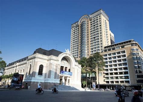 Caravelle Saigon Hotel Perfect Stopover | TripReporter