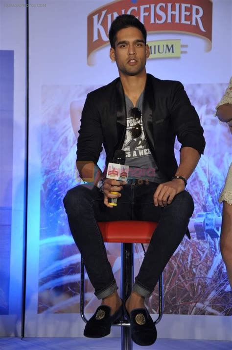 Siddhart Mallya at Kingfisher calendar hunt press meet in Mumbai on 20th Sept 2012 / Siddharth ...