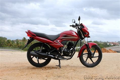 Honda Dream Yuga Road Test and Review by Sharat Aryan