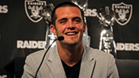 Quick Hits: Oakland Raiders Quarterback Derek Carr Talks Contract Extension