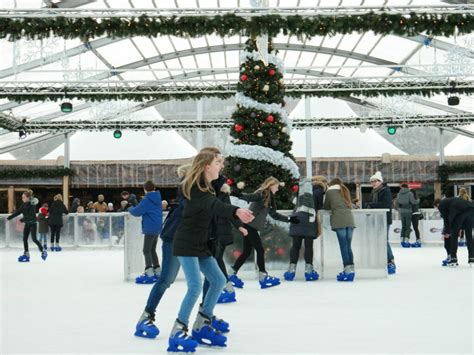 Top 10 Places for Ice Skating in the Netherlands | Hotelgift