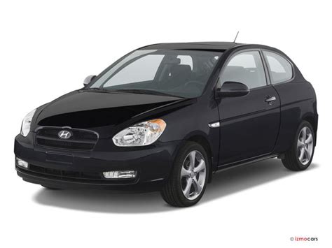 2009 Hyundai Accent Review, Pricing, & Pictures | U.S. News