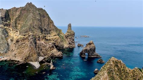 Visit Dokdo - A Beautiful but Disputed Island of South Korea | KTP