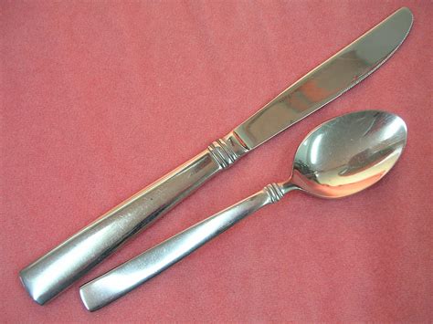 REED & BARTON REGENT TEASPOON & KNIFE HERITAGE MINT STAINLESS FLATWARE ...