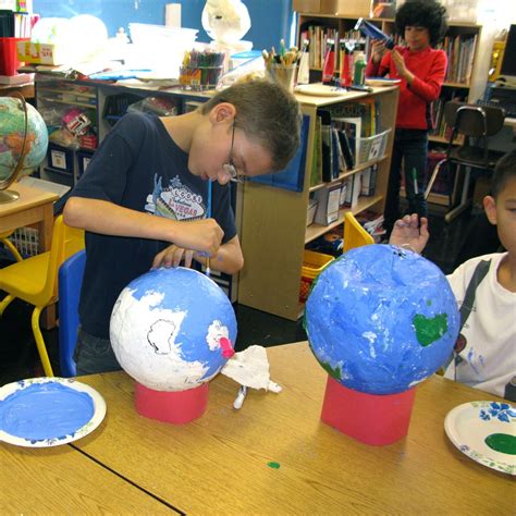 Geography doesnâ t have to be boring or banished. Here are five fun, hands-on projects that w ...