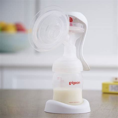 Manual Breast Pump - Pigeon Malaysia