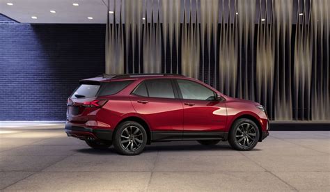 2021 Chevrolet Equinox pictures, specs and price | CarsXA