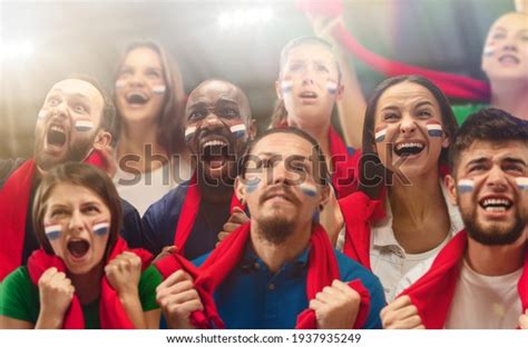 Netherlands Football Soccer Fans Cheering Their Stock Photo 1937935249 ...