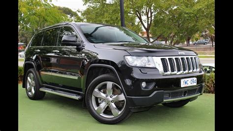 B5111 - 2012 Jeep Grand Cherokee Overland Auto 4x4 Review - YouTube