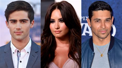 Demi Lovato Boyfriend 2021: Who Is Demi Lovato Dating Now? | StyleCaster