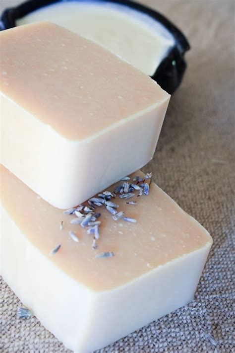 15 Nourishing Natural Soap Recipes Your Skin Will Love This Fall - Ideal Me