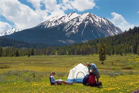 Yellowstone Country Campgrounds | Go Camping America