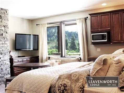 photos — The Leavenworth Lodge