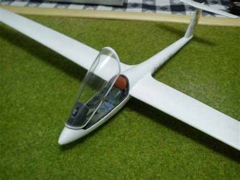 revell 1-32 ls8-18 glider