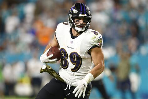 Mark Andrews breaks Ravens single-season receiving record