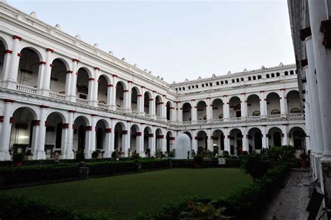 Indian Museum Kolkata | Timings, Entry Fee, History