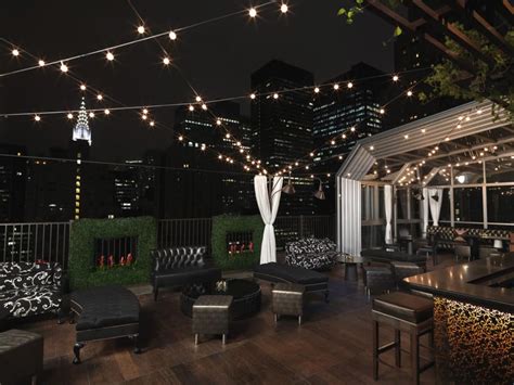 20 Best Rooftop Bars In NYC For Cooler Weather