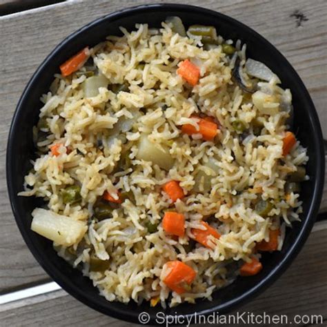 Coconut Milk Pulao/ Mixed vegetable pulao with coconut milk - Spicy Indian Kitchen