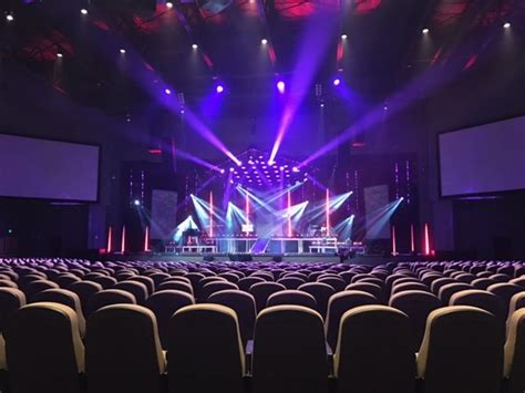 Elation Lighting Supports Music of Worship at NewSpring Church - MONDO-DR