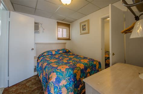 Rooms and Rates | A Wildwood Crest Motel