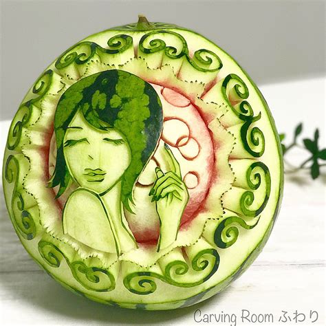 イラストスイカカービング 女の子のイラストフルーツカービング Fruit Tray, Fruit Cake, Vegetable Crafts, Watermelon Carving ...