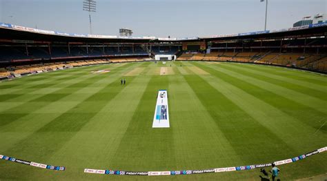 M Chinnaswamy Stadium Pitch Report Ipl Matches History Stats Batting ...