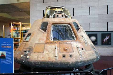 Smithsonian National Museum of Air & Space: Guided Tour | GetYourGuide