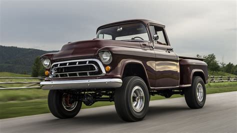 Legacy Classic Trucks returns with 1950s Chevy NAPCO 4x4