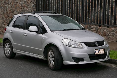 2008 Suzuki SX4 Base - Sedan 2.0L Manual