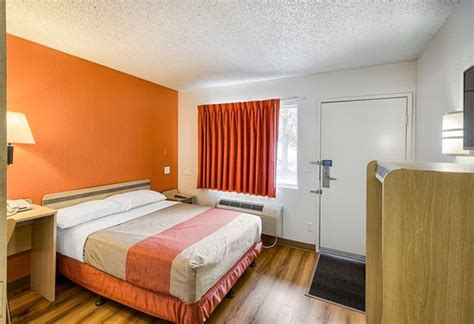 Motel 6 Everett South $80 ($̶8̶6̶) - UPDATED 2018 Prices & Reviews - WA - TripAdvisor