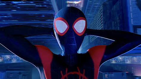 The Spider-Man: Into The Spider-Verse Scene That Had To Be Retconned So ...