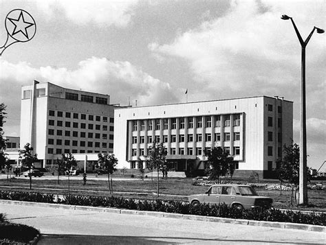 Life in Pripyat Before, And the Morning After, the Chernobyl Disaster ...