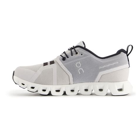 On Cloud 5 Waterproof - Sneakers Women's | Free EU Delivery ...