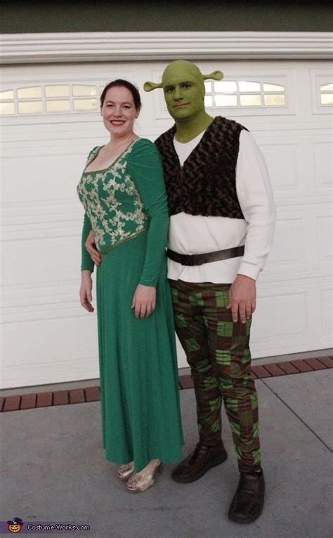 Shrek and Fiona Family Halloween Costume - Photo 2/2