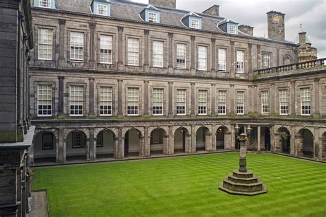 A Guide To: Holyrood Palace in Edinburgh | Out About Scotland