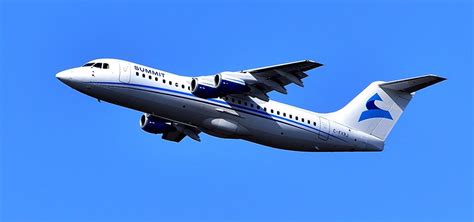 Summit Air Adds Avro Rj100 Aircraft To Fleet | Press Release