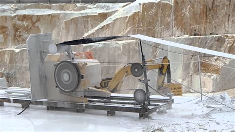 WIRE SAW CUTTING MACHINE S860EG IN CARRARA WHITE MARBLE QUARRY - YouTube