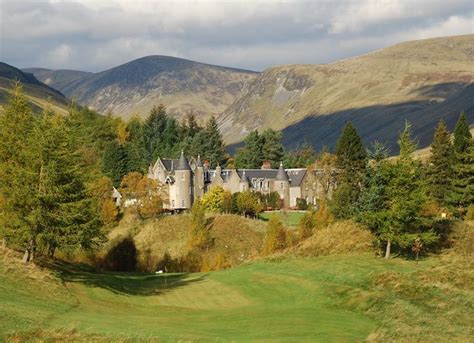 Stay in a Castle Bedroom - Castle Hotels with Celtic Castles ...