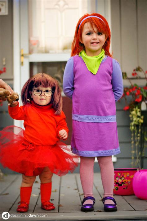 DIY Kids Scooby Doo Halloween Costumes from DesigningDawn.com Halloween Costumes For Sisters ...