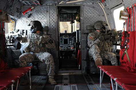 2CAB Unveils Newest Chinook Model | Article | The United States Army