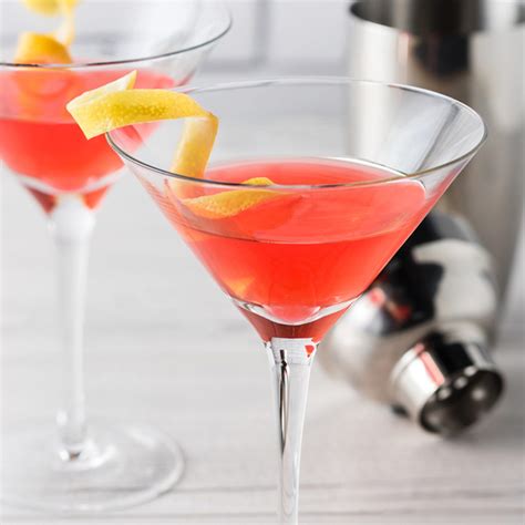 The Ultimate A to Z List of Mixed Alcoholic Drinks and Cocktails