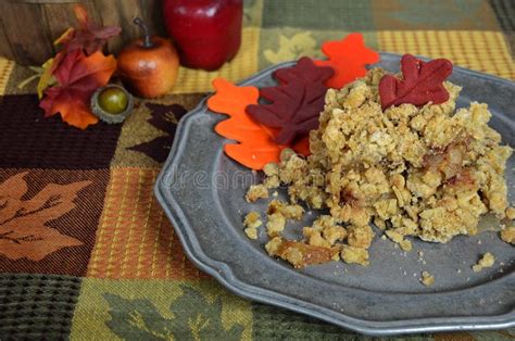 Apple crisp dessert stock photo. Image of crumb, food - 21613426