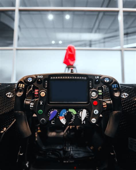 Mclaren 2022 steering wheel : r/F1Technical